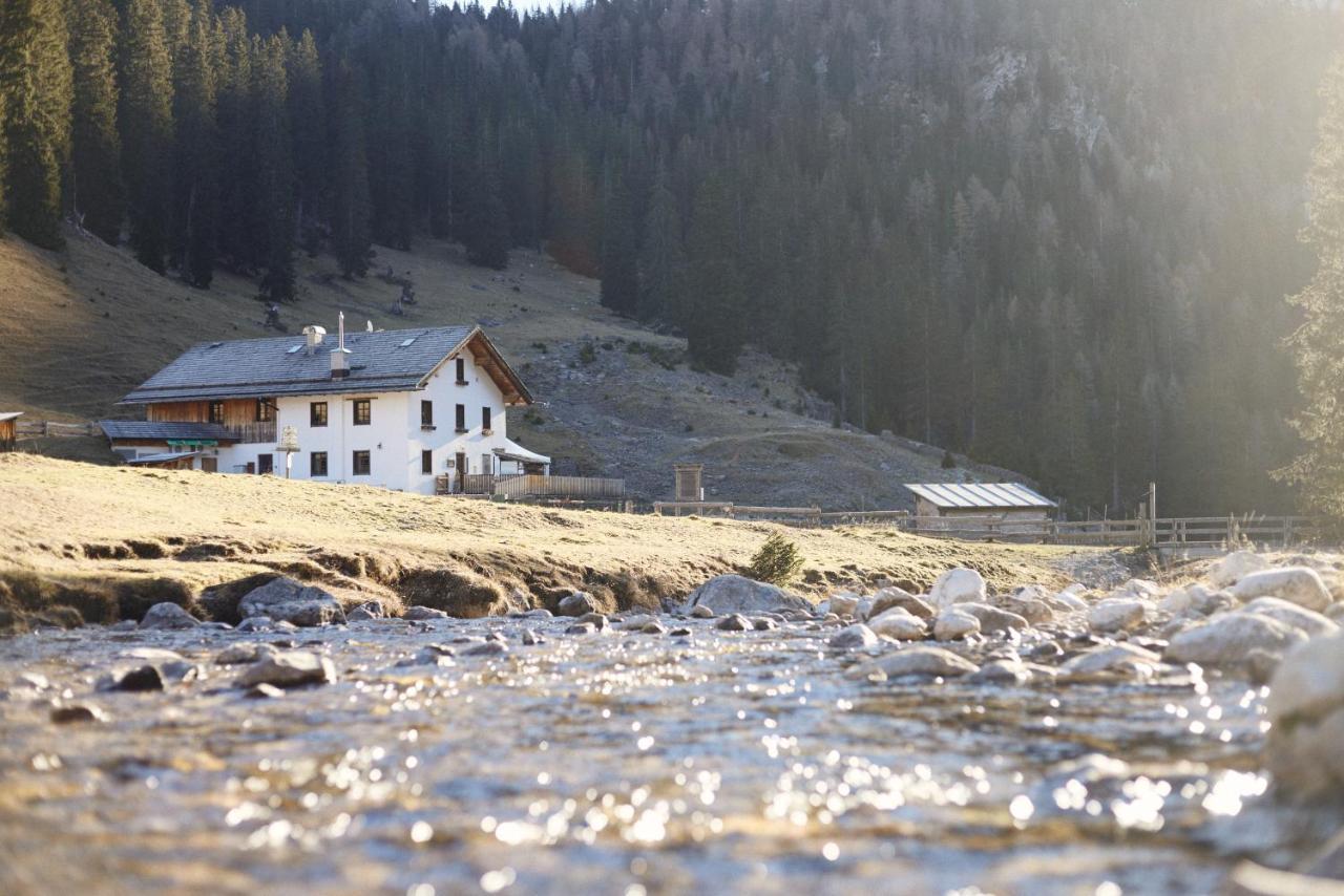 Rifugio Malga Ra Stua Villa Cortina d'Ampezzo Ngoại thất bức ảnh
